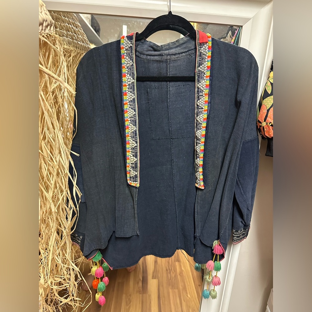 Colorful Tassel-Trimmed Women's Jacket with defects